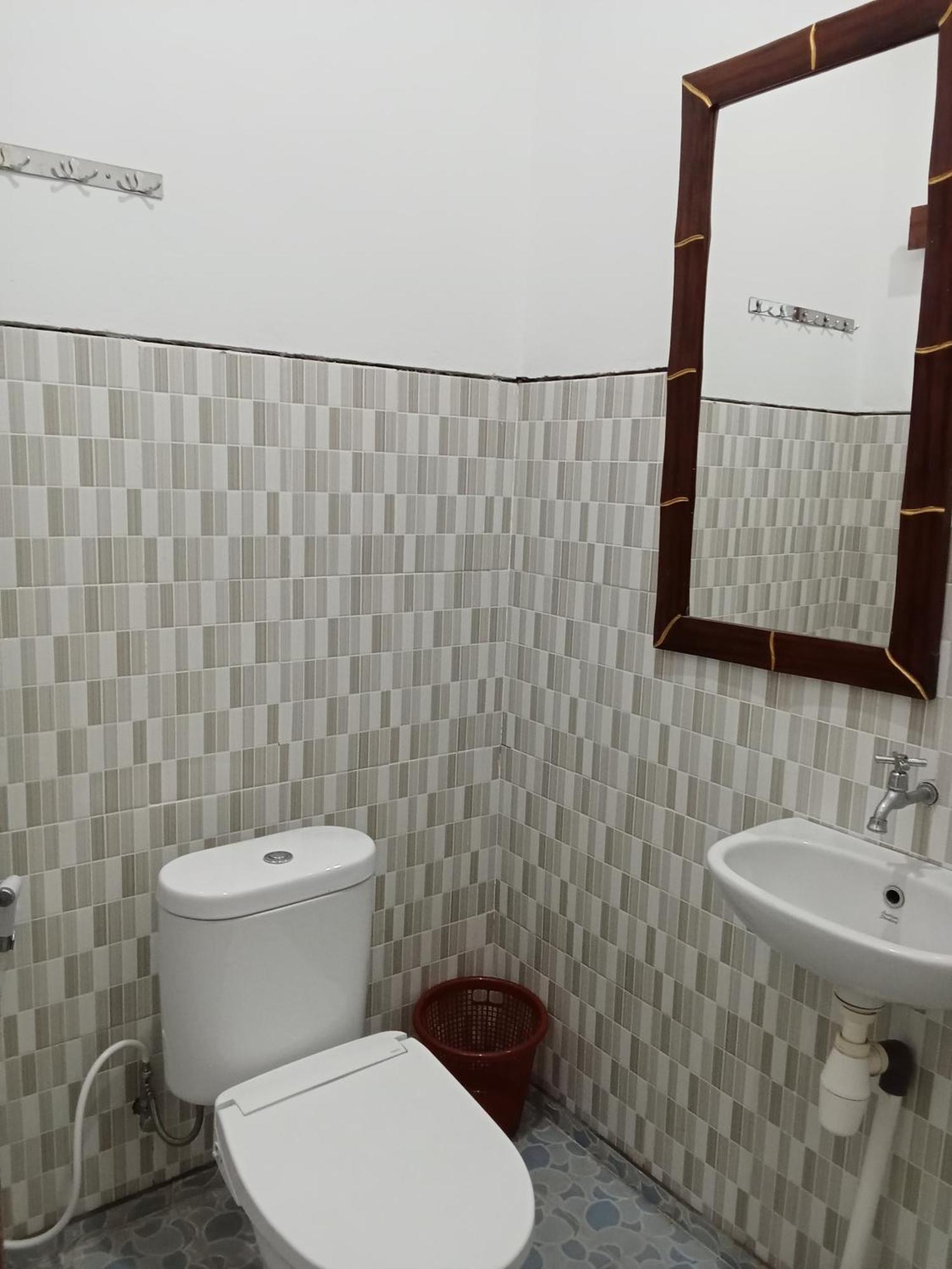 Komang Homestay آميدْ المظهر الخارجي الصورة